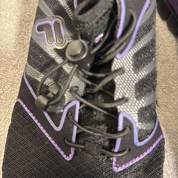 Fila skele-toes shoes women’s 7.5 7 1/2 Stylish Black and Purple Women's Shoes - Picture 7 of 11